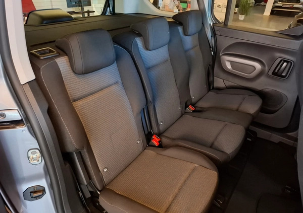 Toyota Proace City Verso cena 122900 przebieg: 3, rok produkcji 2023 z Bełżyce małe 67